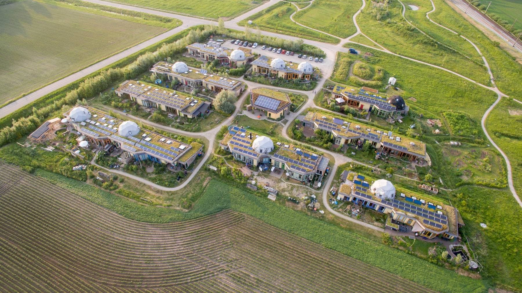 Community Aardehuis Ecovillage in Netherlands